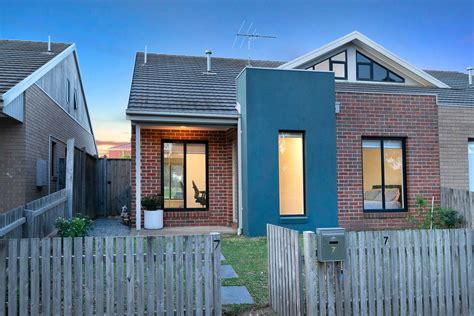 Sold House 1 Burberry Lane, Deer Park VIC 3023 